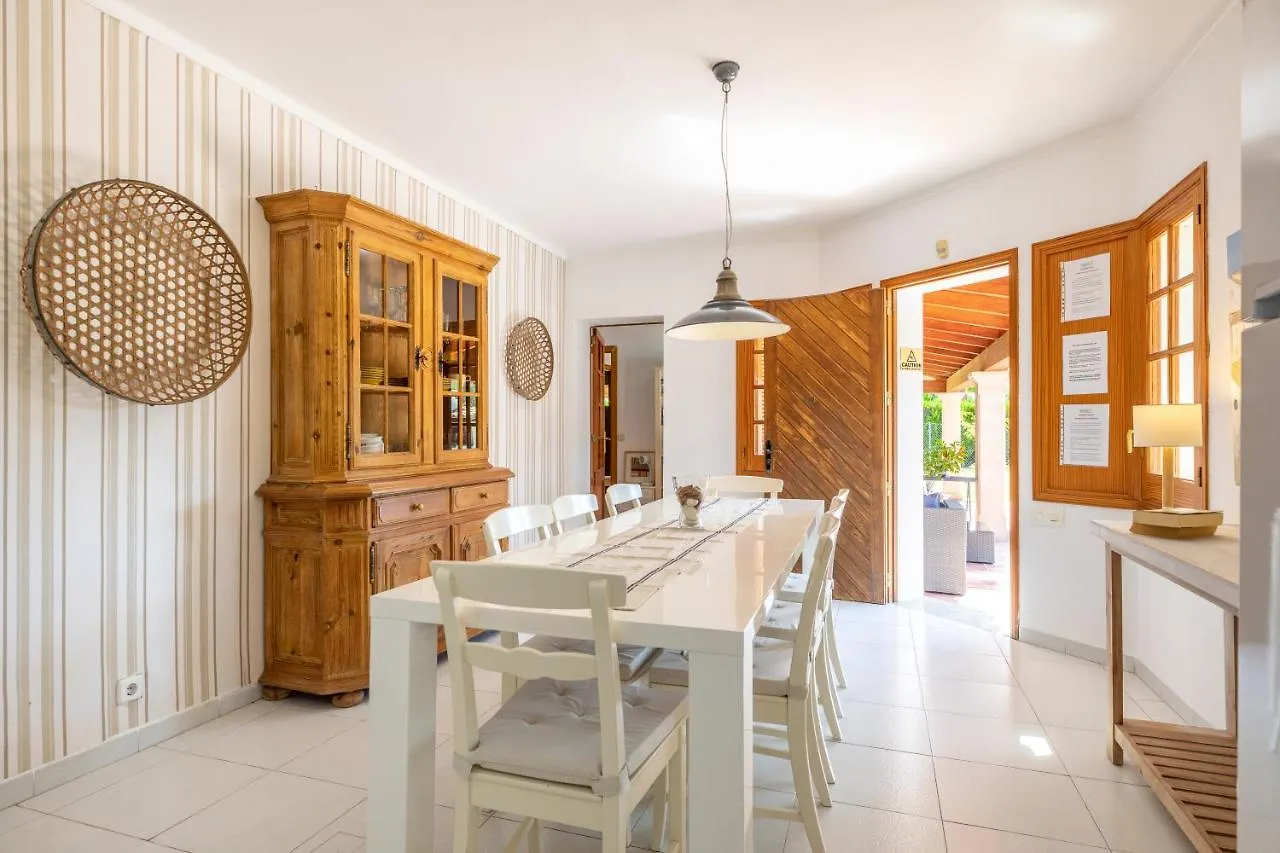 Villa Vora Port de Pollença 0*,  İspanya